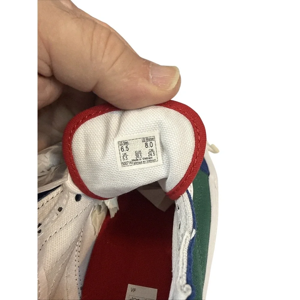Vans product pair
